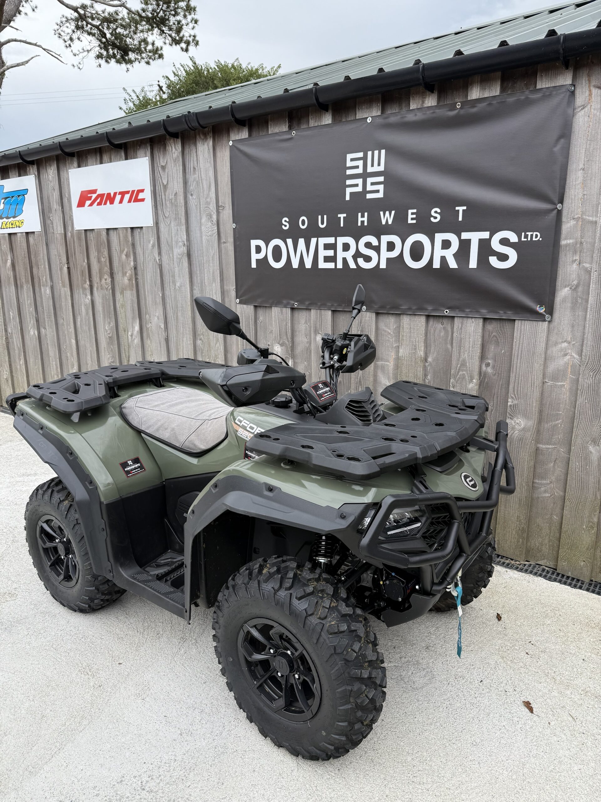 2025 CFMOTO CFORCE 520 (in Stock Ready To Ride) (Ex Demo)